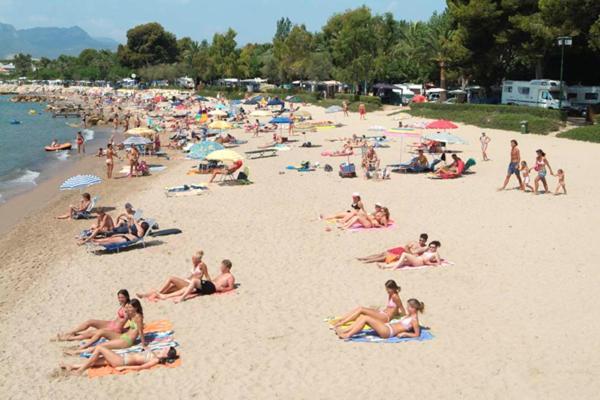 Mobile Homes By Kelair At Playa Montroig Camping Resort Tarragona Kültér fotó