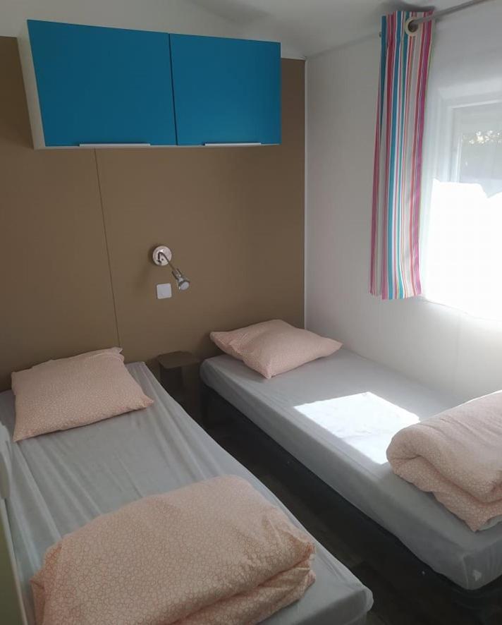 Mobile Homes By Kelair At Playa Montroig Camping Resort Tarragona Kültér fotó
